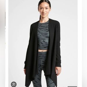 Athleta solstice wrap (PRICEDROP)